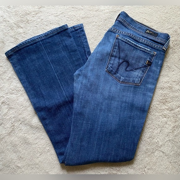 Citizens of Humanity Ingrid Flare Low Rise Jeans - Picture 2 of 9